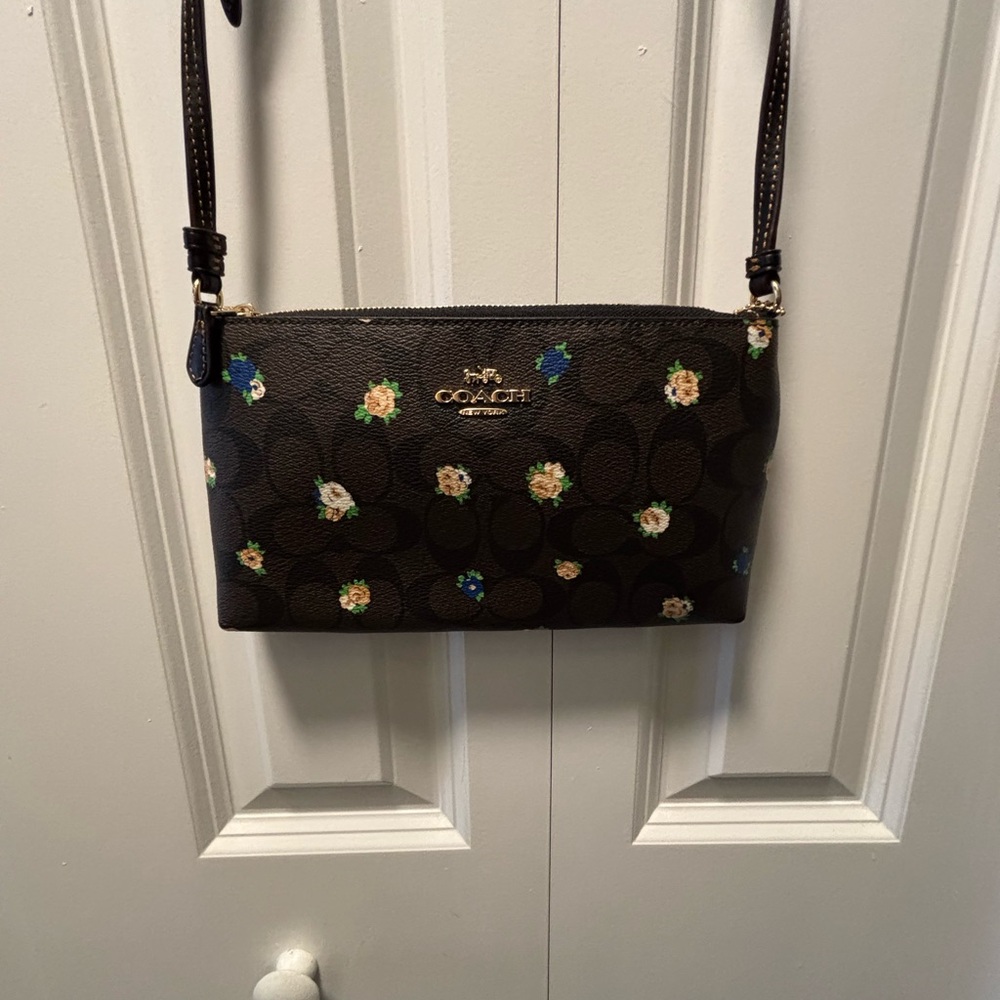 Coach crossbody